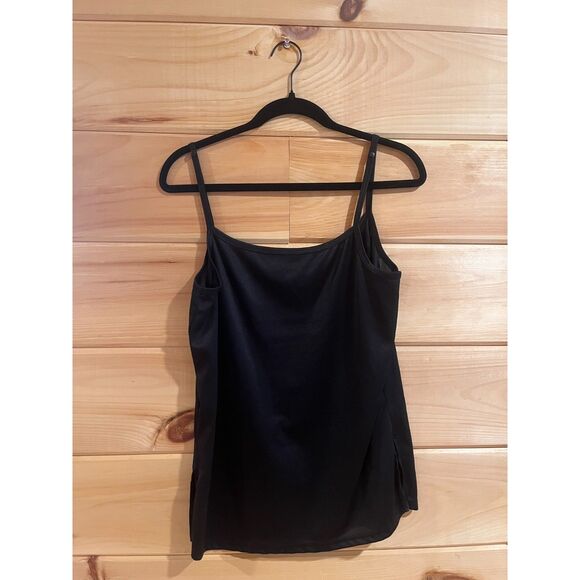 Elevated Basic Black Tank Top - Picture 3 of 4